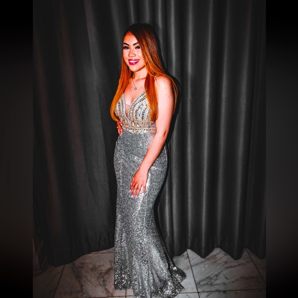 Prom dress